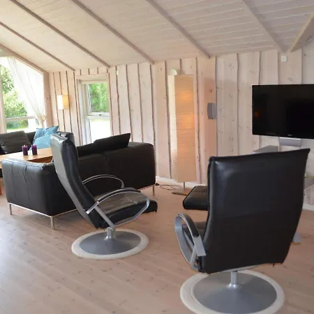 Holiday Henne Lxxxiii Feriehus