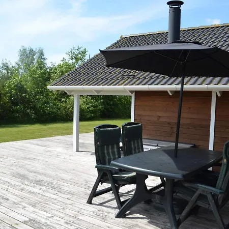 Feriehus Holiday Henne Lxxxiii *